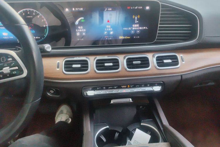 奔驰GLE新能源 2021款 GLE 350 e 4MATIC中控内饰16