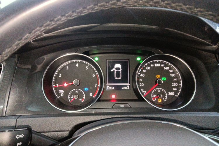 大众 高尔夫 2019款 280TSI DSG舒适型 国VI中控内饰14