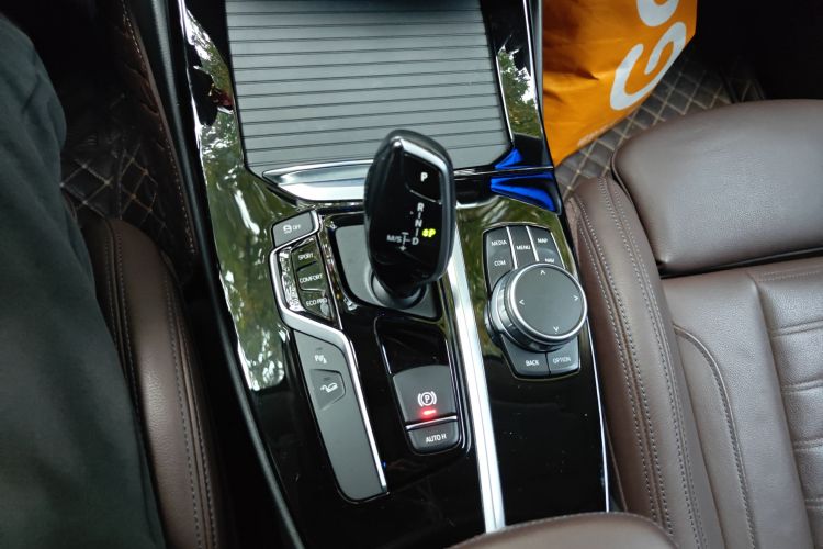 宝马X3 2021款 xDrive28i M运动套装中控内饰18