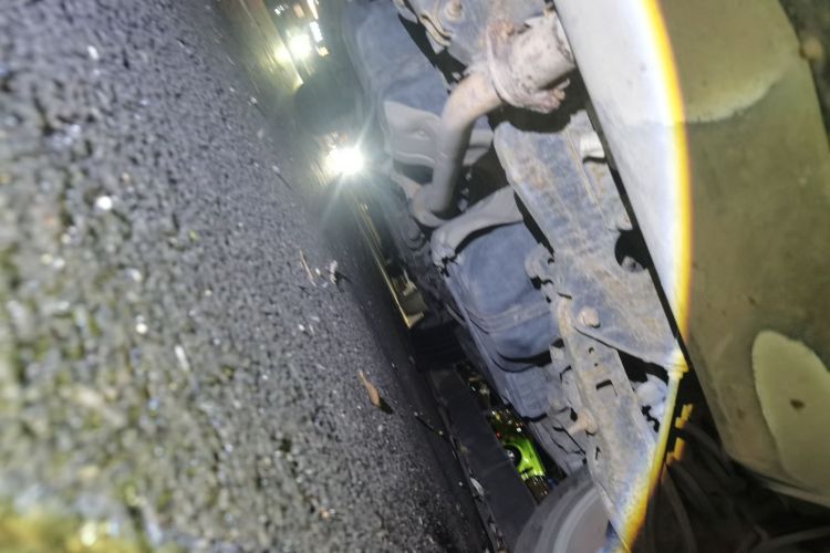 陆风X7 2015款 2.0T 全景尊贵版局部细节9009