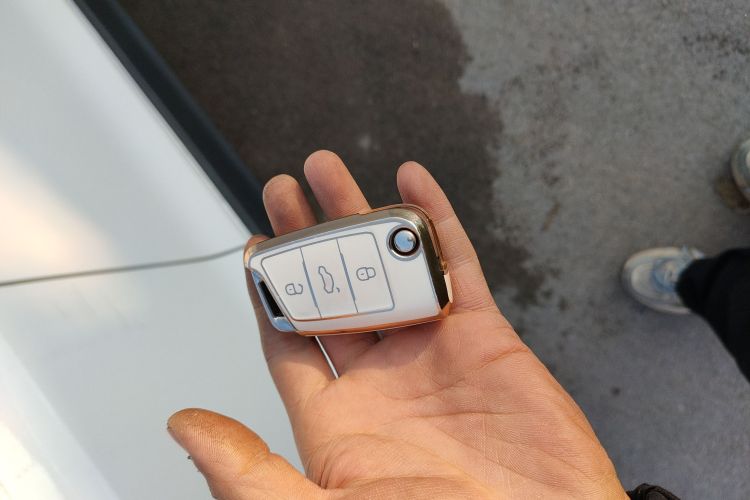 大众 途观L 2017款 380TSI 自动四驱旗舰版中控内饰11