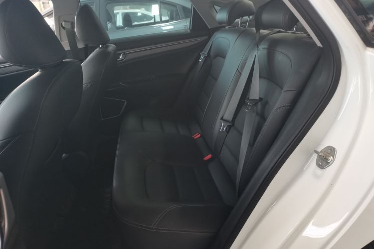 吉利汽车 帝豪GL 2020款 1.4T CVT亚运型中控内饰7004