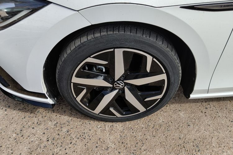 大众 2024款 凌渡L 280TSI DSG酷辣版车身外观6007