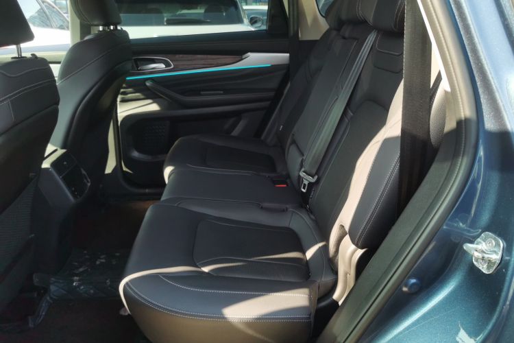 星途揽月 2021款 390T 两驱星耀版中控内饰21