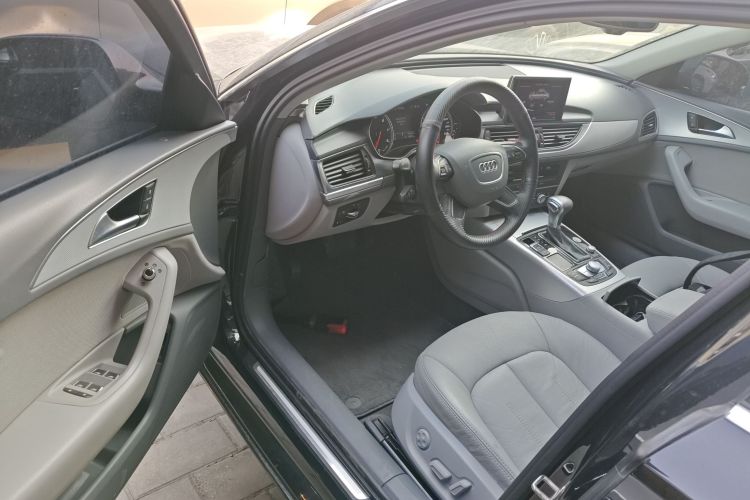 奥迪A6L 2014款 30 FSI 技术型中控内饰7003