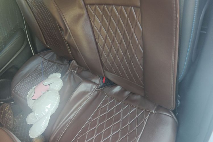 思铭 东风本田X-NV 2020款 风驰版中控内饰21