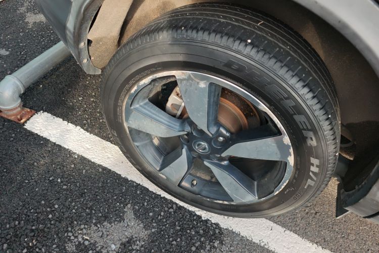 日产 逍客 2016款 2.0L CVT豪华版车身外观6008