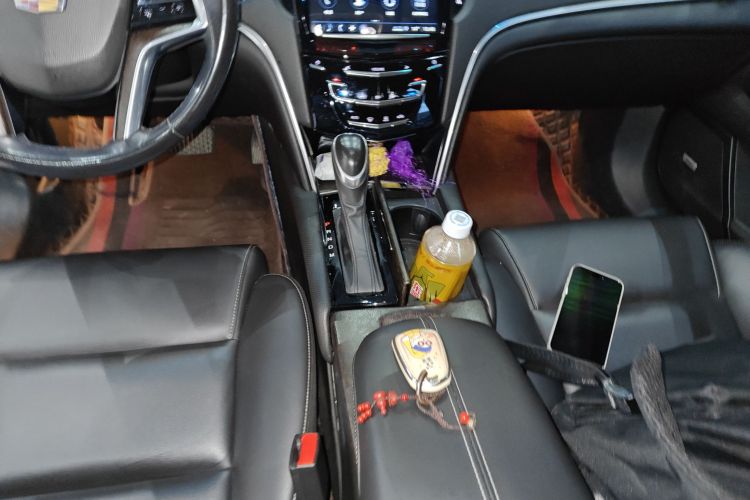 凯迪拉克XTS 2018款 28T 技术型中控内饰18