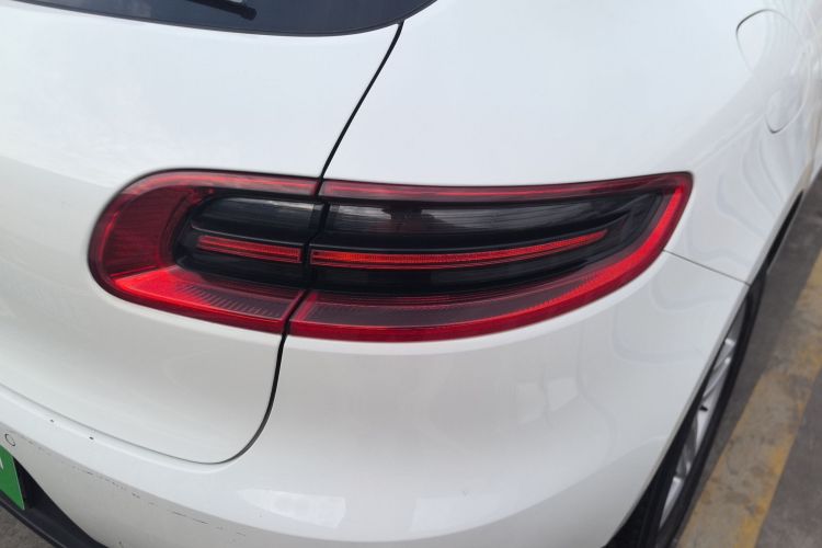 保时捷 2017款  Macan 2.0T车身外观9