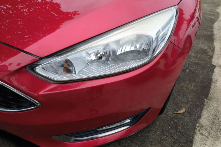 福特 福克斯 2015款 两厢 1.6L 自动风尚型局部细节36