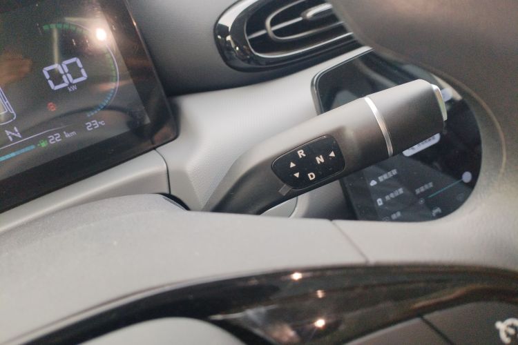 零跑汽车 零跑T03 2025款 403舒享版中控内饰18