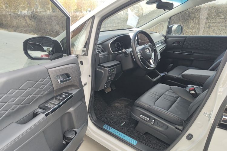 本田 艾力绅 2022款 2.0L e:HEV 豪华版中控内饰20