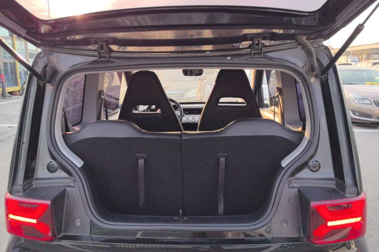 五菱汽车 宏光MINIEV 2022款 GAMEBOY 200km 玩乐款 磷酸铁锂局部细节23