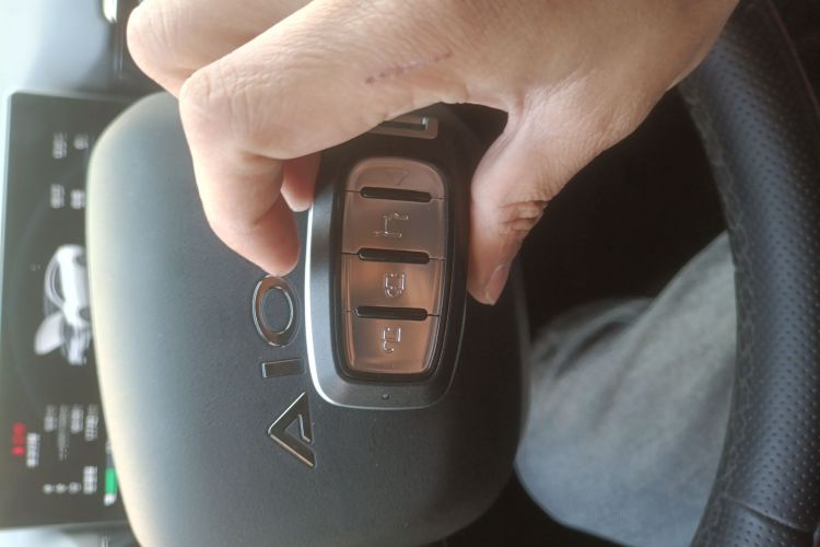 埃安 AION RT 2025款 520智豪版中控内饰7001