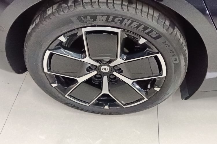 小米汽车 小米SU7 2024款 后驱长续航智驾版车身外观6003