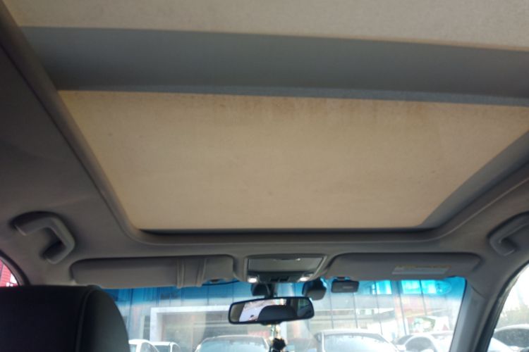 本田 歌诗图 2016款 2.4L 豪华版中控内饰22