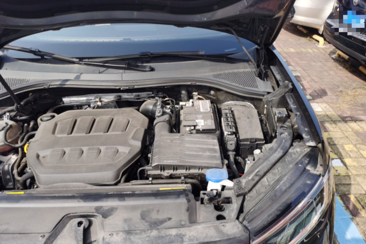 大众 探岳 2023款 330TSI 两驱豪华Plus进阶版机舱底盘26