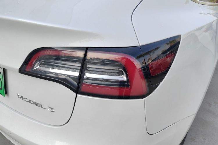 特斯拉 Model 3 2019款 标准续航后驱升级版车身外观9