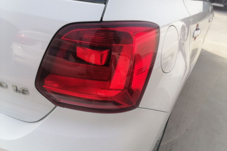 大众 Polo 2014款 1.6L 自动舒适版车身外观9