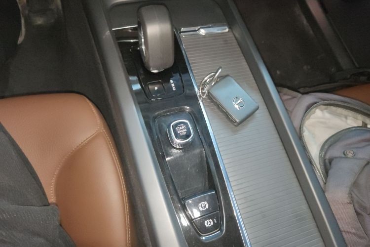 沃尔沃XC60 2024款 B5 四驱智逸豪华版局部细节18