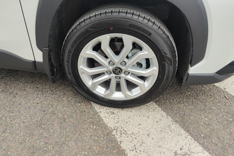 丰田 锋兰达 2024款 2.0L CVT精英plus版车身外观10