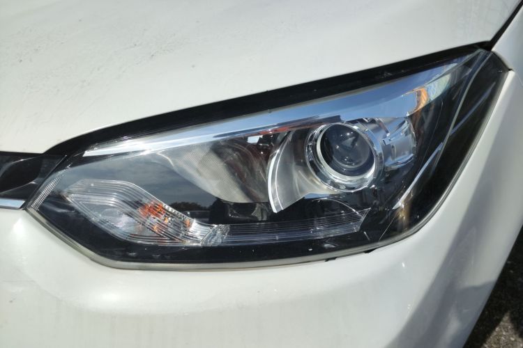 名爵 锐腾 2015款 1.5TGI 手动精英版局部细节36