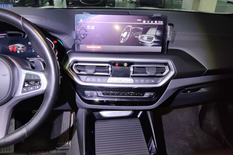 宝马X3 2022款 改款二 xDrive30i 尊享型 M曜夜套装局部细节16