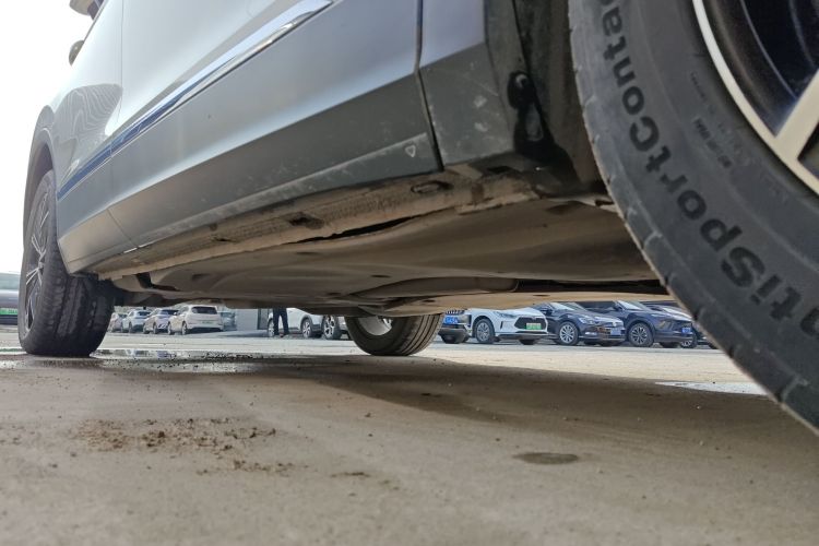 大众 途观L 2020款 330TSI 自动两驱智动豪华版 国VI局部细节9001