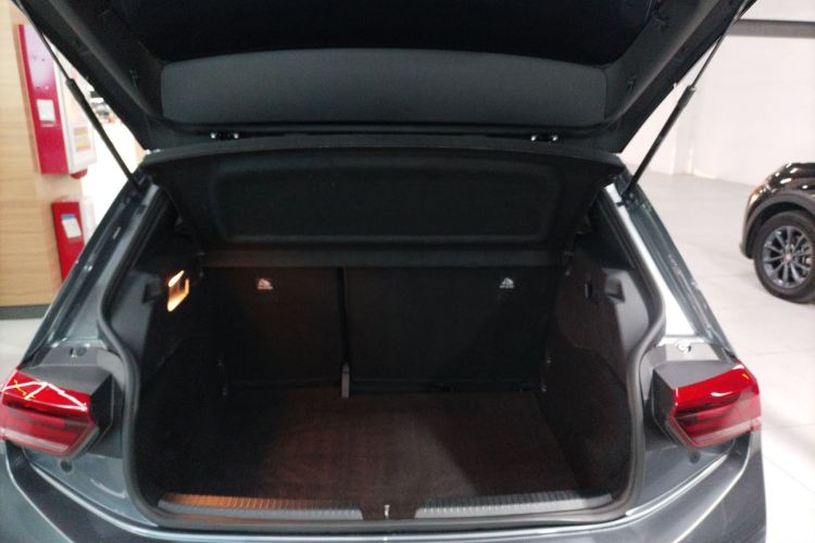 大众ID.3 2023款 纯净智享版机舱底盘23