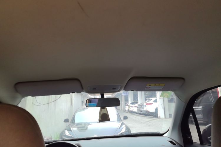 零跑汽车 零跑T03 2022款 炫晶版中控内饰22