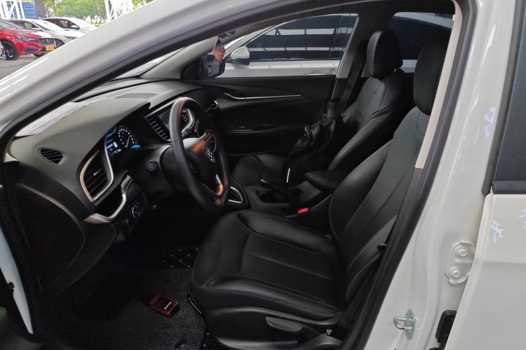 别克 英朗 2021款 改款 典范 1.5L 自动精英型局部细节19