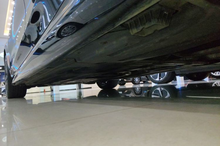 宝马3系 2022款 325Li M运动曜夜套装局部细节9002