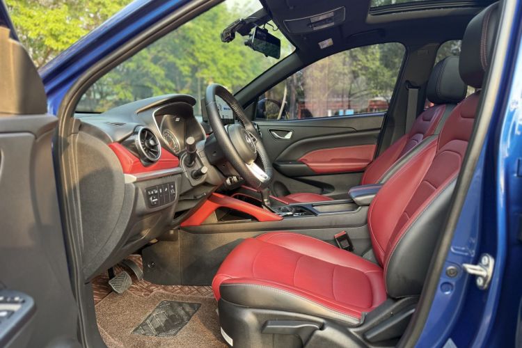 东风风光 风光500 2021款 1.5L CVT优享型中控内饰19