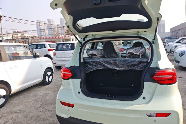 零跑汽车 零跑T03 2025款 310舒享版机舱底盘23