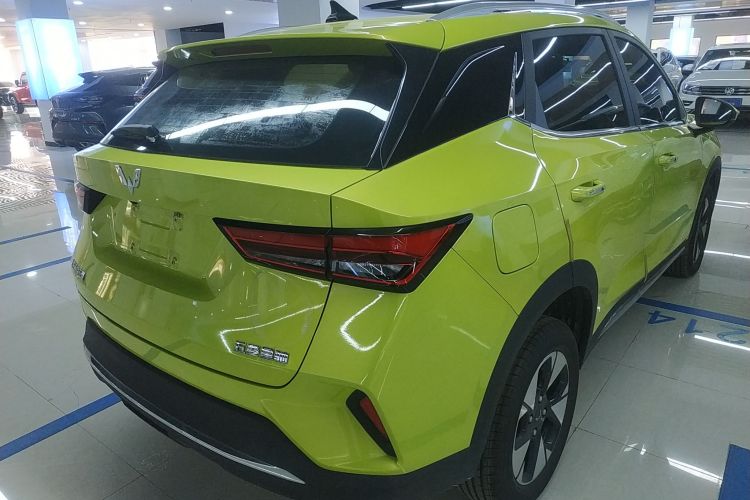 五菱汽车 五菱星驰 2022款 1.5L CVT畅享型车身外观7