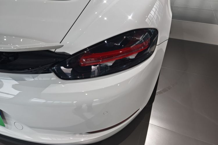 保时捷718 2016款 Cayman 2.0T车身外观6006