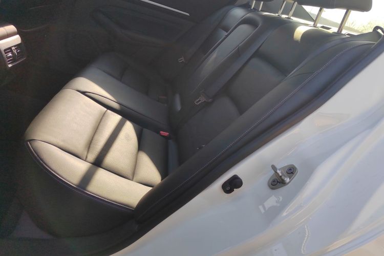 日产 天籁 2021款 2.0L XL 舒适版中控内饰21