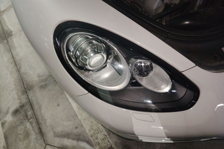 保时捷 2014款 Panamera 4 3.0T车身外观8