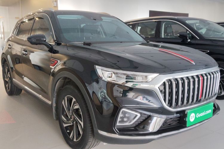 红旗HS5 2022款 改款 2.0T 智联旗享版车身外观3