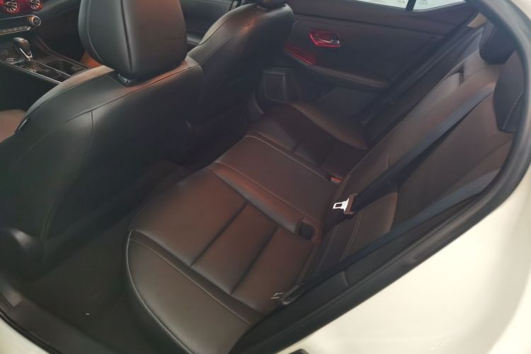 日产 轩逸 2021款 1.6L XL CVT悦享版中控内饰21