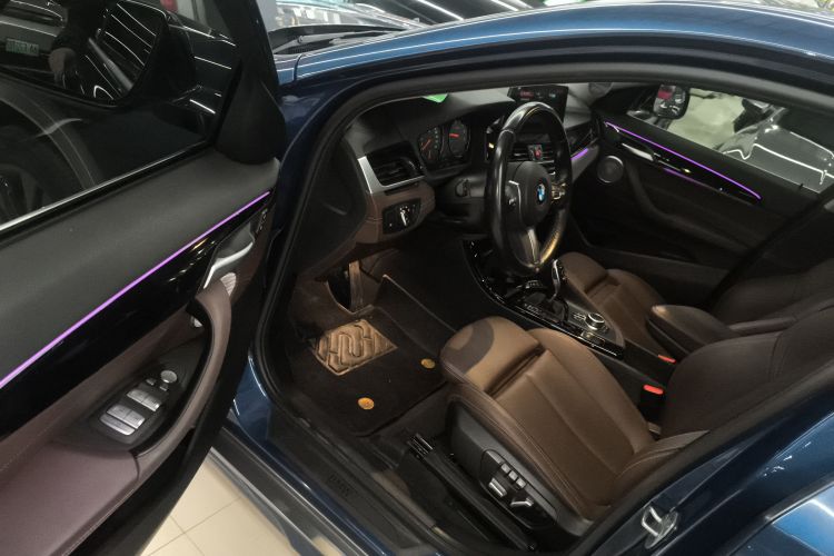 宝马X2 2021款 sDrive25i M越野套装中控内饰7003