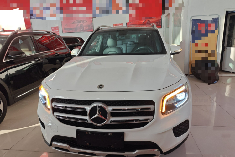 奔驰GLB 2021款 GLB 200 动感型车身外观6001