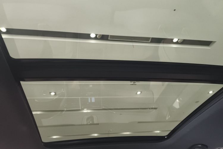 蔚来ES8 2020款 580KM 六座版中控内饰22