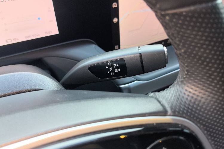 小鹏P7 2023款 586E局部细节18