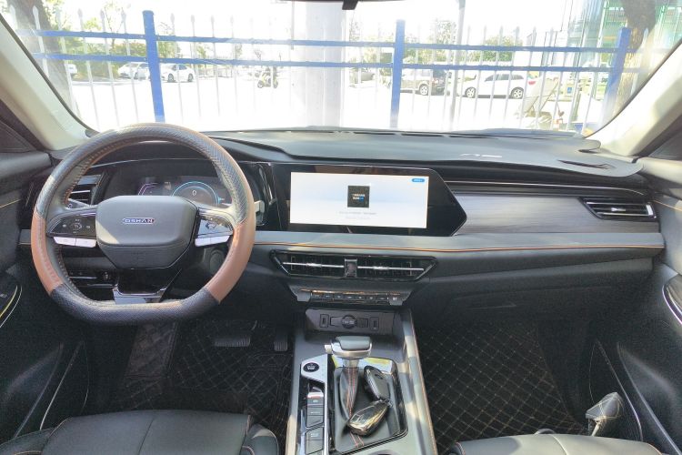 长安欧尚X7 PLUS 2023款 畅享版 1.5T自动尊贵型 7座中控内饰12