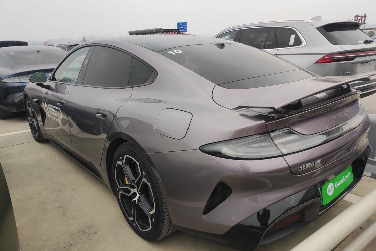 小米汽车 小米SU7 2024款 四驱超长续航高阶智驾Max版车身外观4