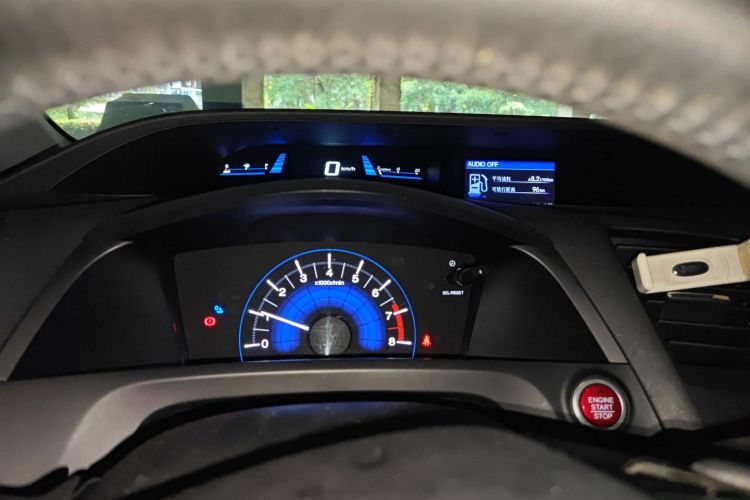 本田 思域 2014款 1.8L 手动舒适版中控内饰14