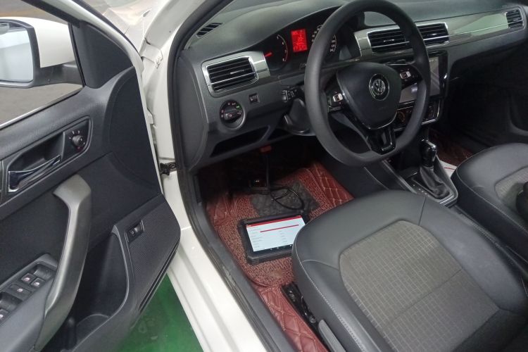 大众 桑塔纳 2016款 1.6L 自动舒适版中控内饰20