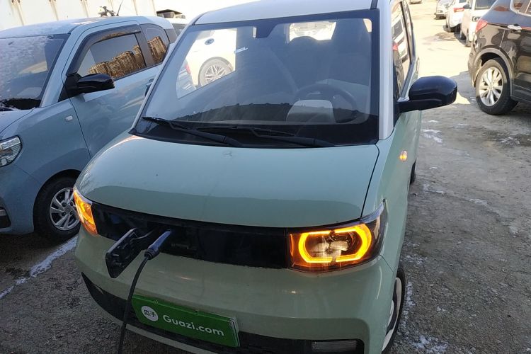 五菱汽车 宏光MINIEV 2021款 马卡龙时尚款 三元锂车身外观2