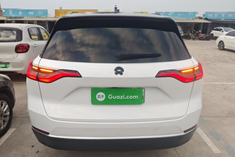 蔚来ES8 2020款 415KM 七座版车身外观6004